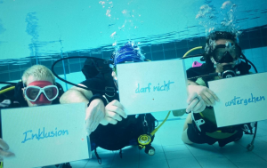 Unterwasser-Demo in Bad Soden-Salmünster